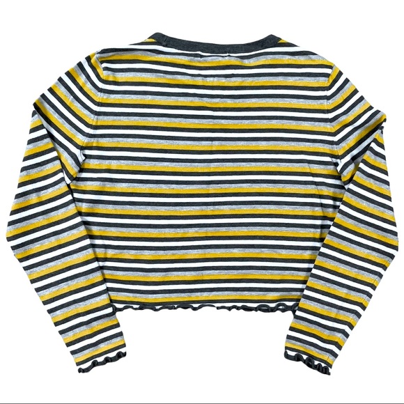 Ultra Flirt size medium grey yellow & white striped crop top ruffle hems EUC - Picture 9 of 14
